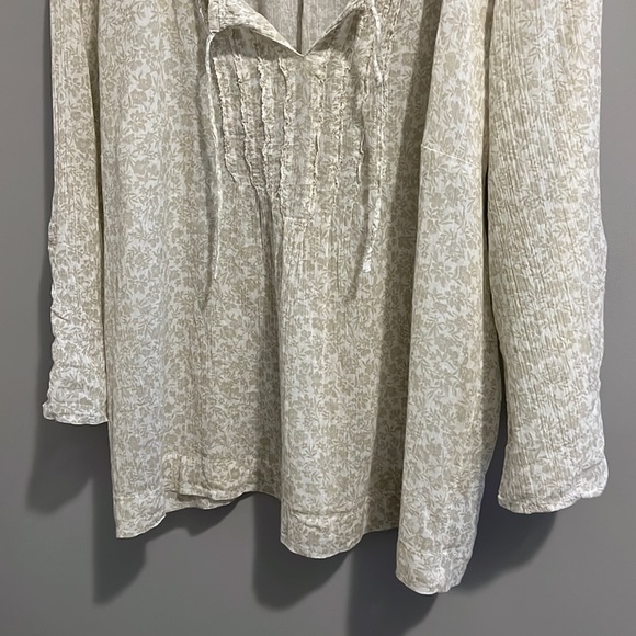 GLORIA VANDERBILT BLOUSE (L) - Picture 4 of 13